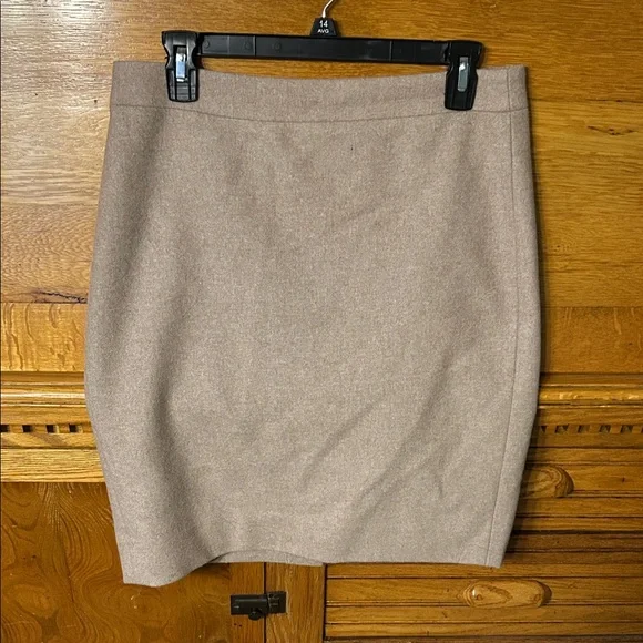 J. Crew The Pencil Skirt Tan Wool Blend Old Money Quiet Luxury Office Siren - Picture 1 of 9